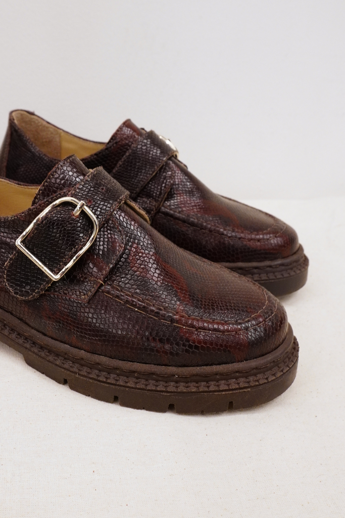 mocasines cuero burdeo