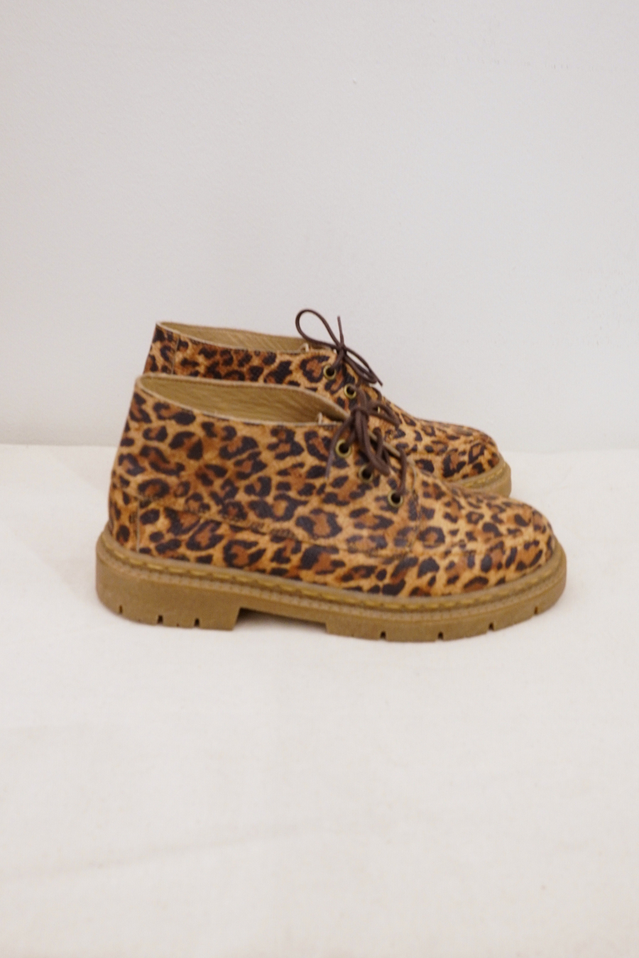 Mocasin Abotinado cuero mujer