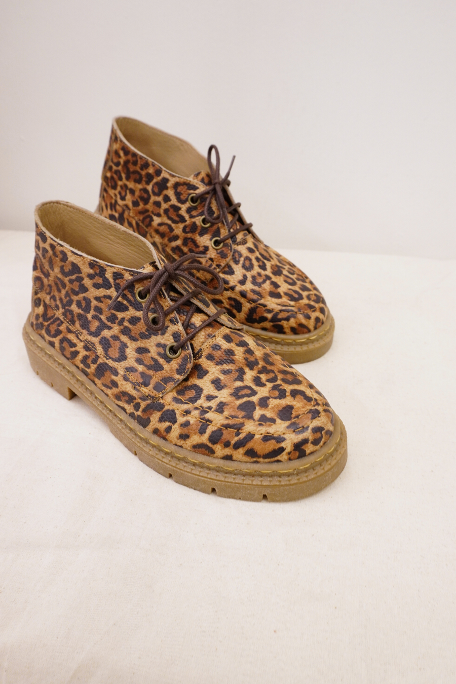 Mocasin Abotinado cuero mujer