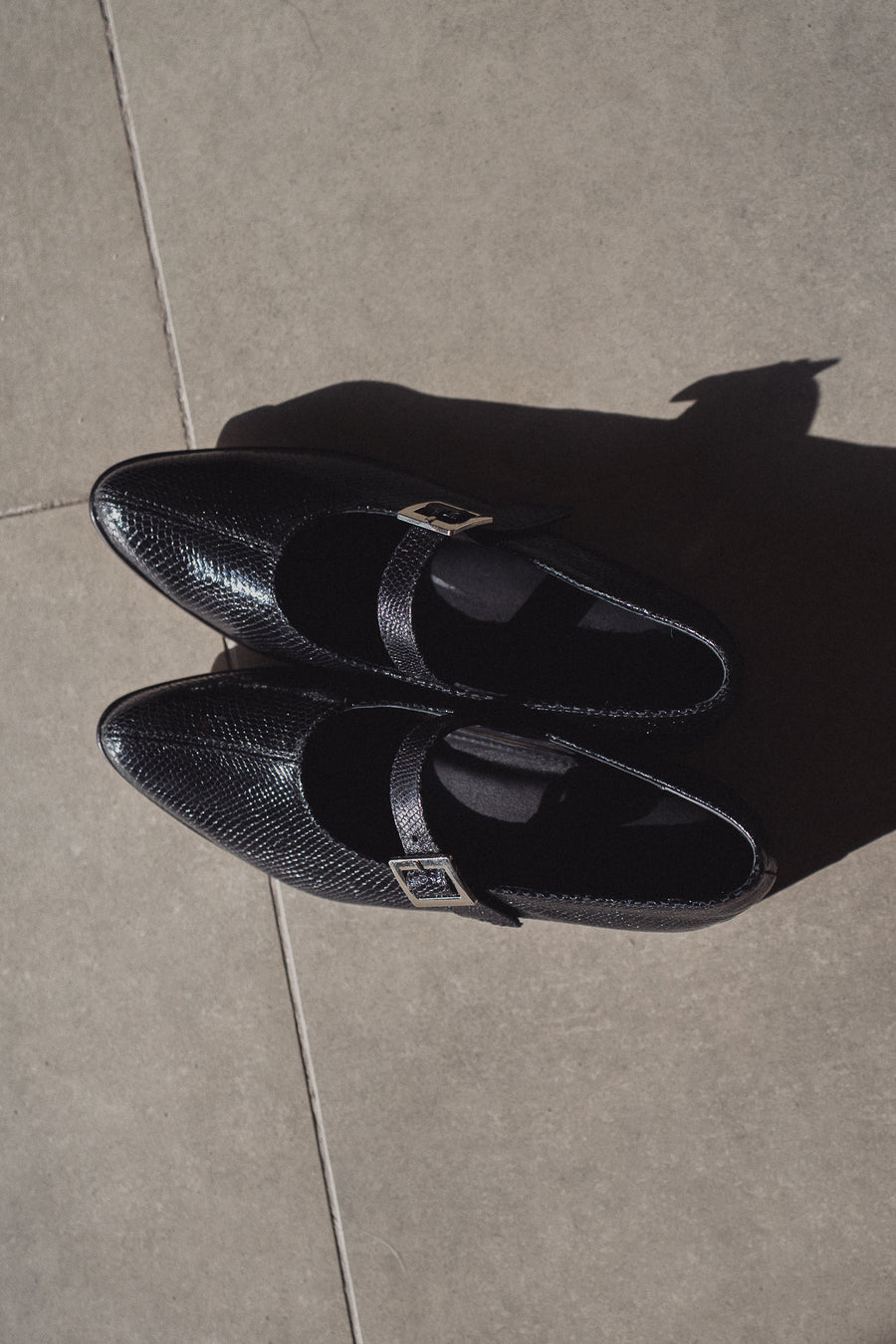 negro de cuero