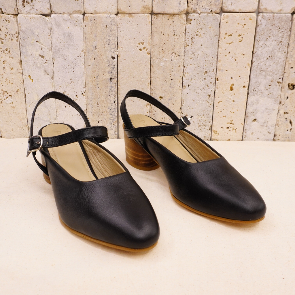 Zapatos de cuero con taco