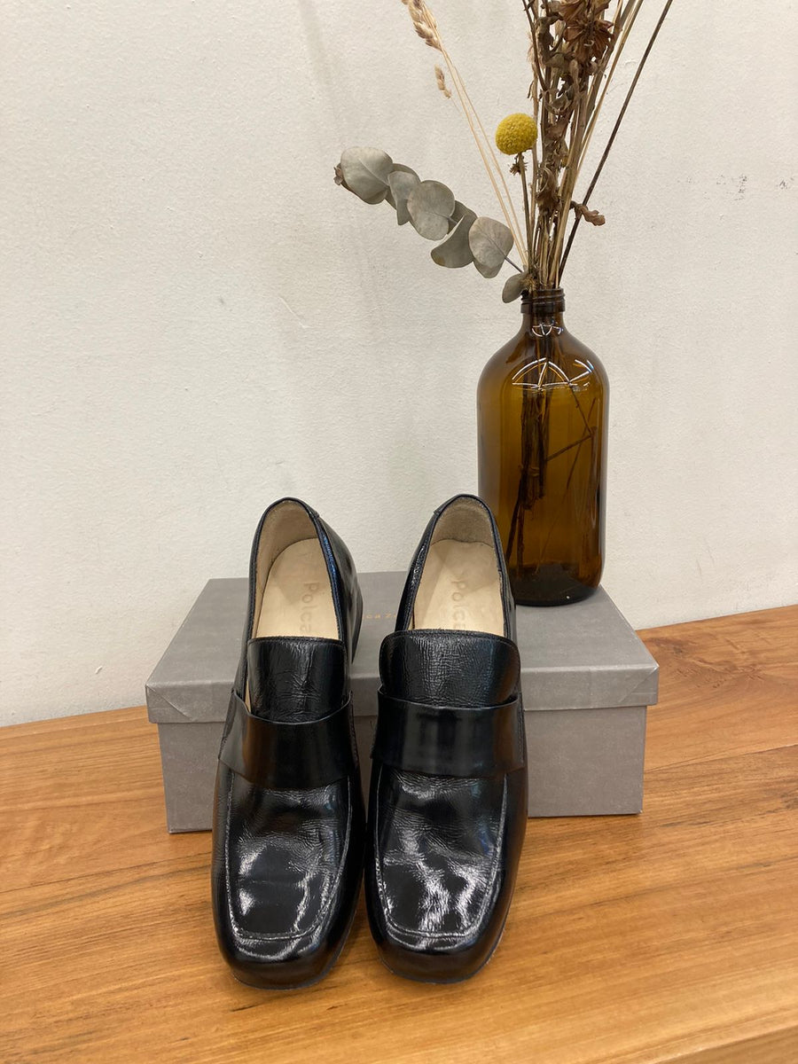 Mocasín Negro Richato PAR ÚNICO
