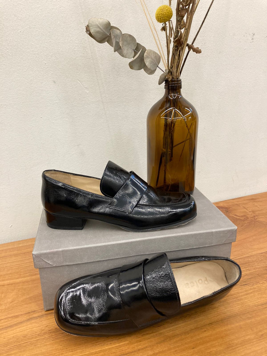 Mocasín Negro Richato PAR ÚNICO