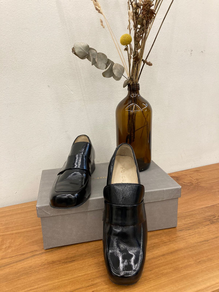 Mocasín Negro Richato PAR ÚNICO