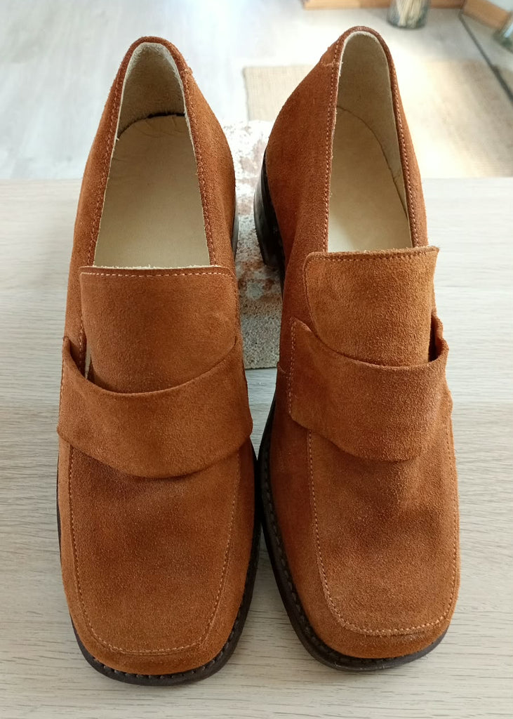 Mocasín Punta Cuadrada Reno Caramelo Talla 38