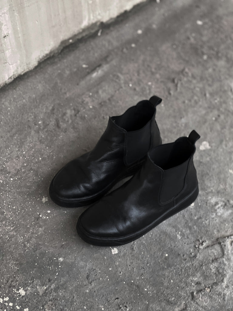 botines de cuero