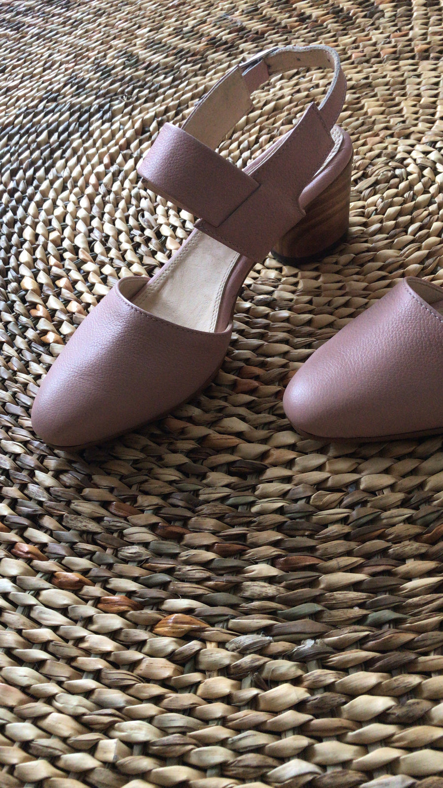Zapatos de taco medio