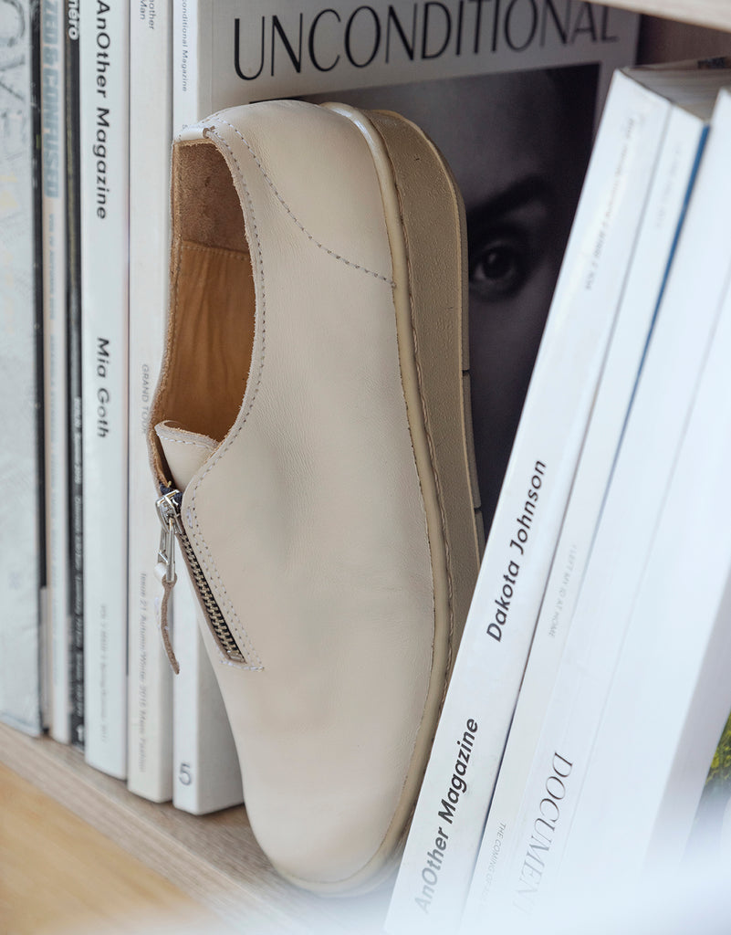 Zapatilla Cierre II Marfil *OUTLET